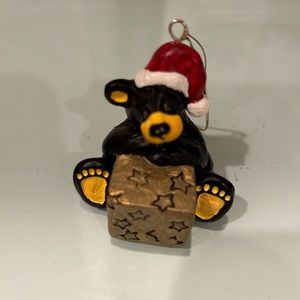 Bearfoots Bears gift ornament.